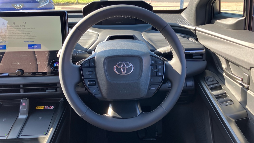 Toyota C-HR+ 165kW Design 77kWh 5dr Auto Electric Hatchback - Image 6