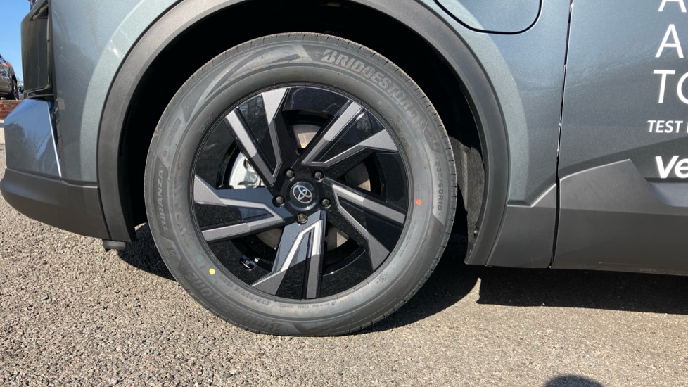 Toyota C-HR+ 165kW Design 77kWh 5dr Auto Electric Hatchback - Image 18