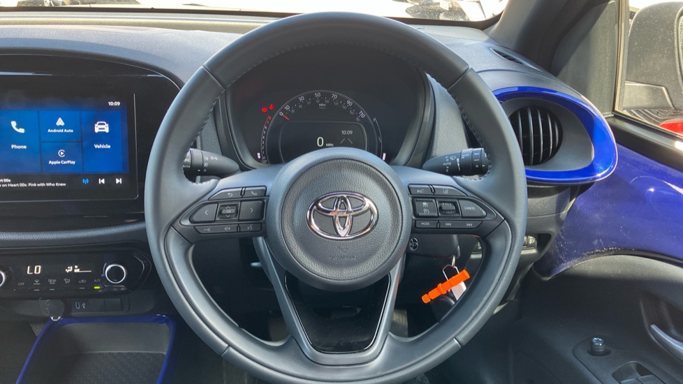 Toyota Aygo X 1.0 VVT-i Edge 5dr Petrol Hatchback - Image 10