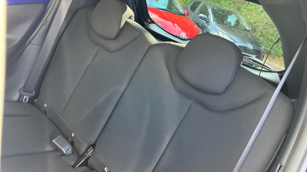 Toyota Aygo X 1.0 VVT-i Edge 5dr Petrol Hatchback - Image 41
