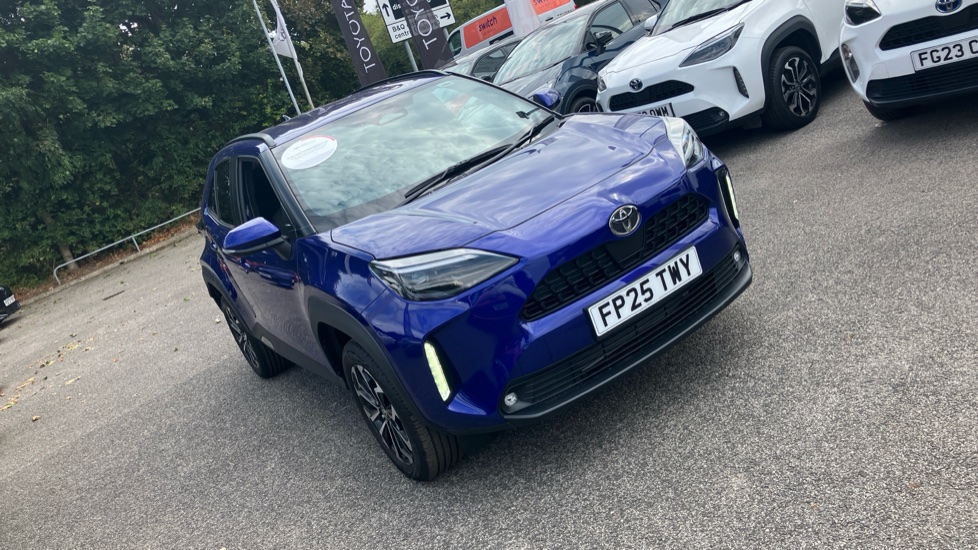 Toyota Yaris Cross 1.5 Hybrid Design 5dr CVT Hybrid Estate - Image 50
