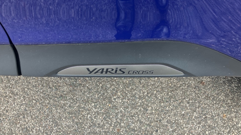 Toyota Yaris Cross 1.5 Hybrid Design 5dr CVT Hybrid Estate - Image 57