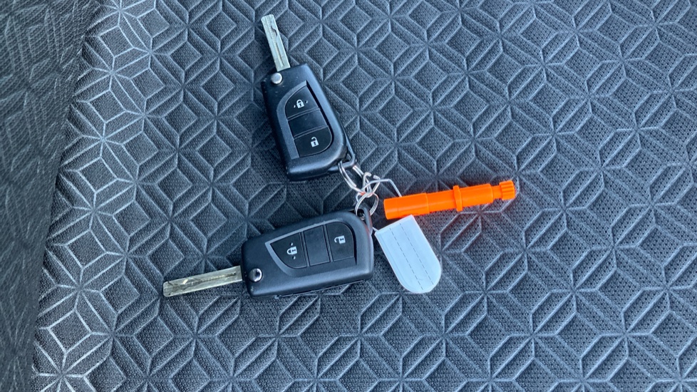 Toyota Aygo X 1.0 VVT-i Edge 5dr Petrol Hatchback - Image 28