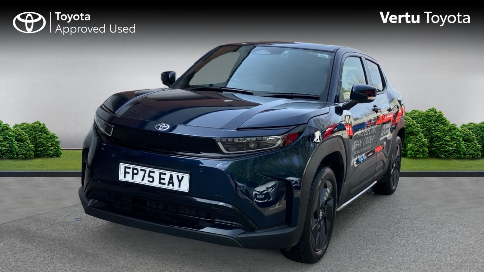 Toyota Urbancruiser 128kW Design 61kWh 5dr Auto Electric Estate - Image 3