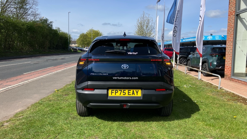 Toyota Urbancruiser 128kW Design 61kWh 5dr Auto Electric Estate - Image 26