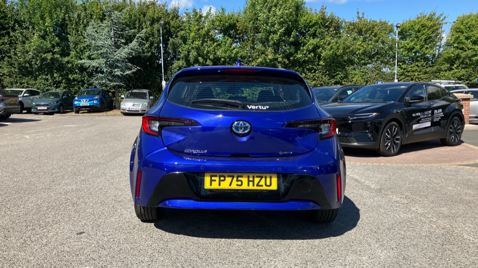 Toyota Corolla 2.0 Hybrid 178 Icon 5dr CVT Hybrid Hatchback - Image 26
