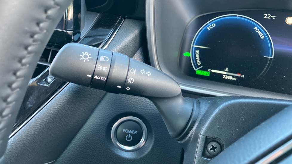 Toyota Corolla 2.0 Hybrid 178 Icon 5dr CVT Hybrid Hatchback - Image 36