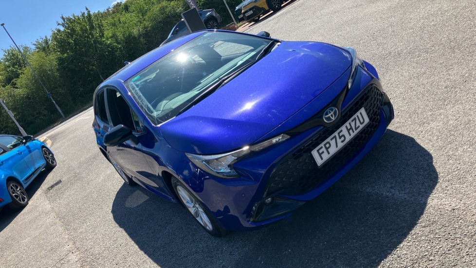 Toyota Corolla 2.0 Hybrid 178 Icon 5dr CVT Hybrid Hatchback - Image 54