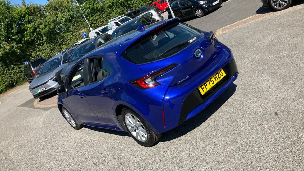 Toyota Corolla 2.0 Hybrid 178 Icon 5dr CVT Hybrid Hatchback - Image 56