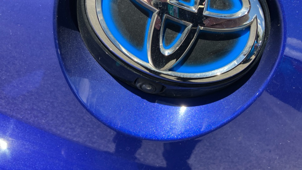 Toyota Corolla 2.0 Hybrid 178 Icon 5dr CVT Hybrid Hatchback - Image 63