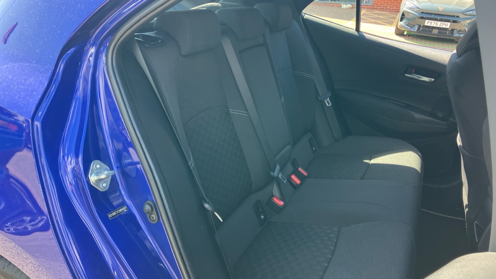 Toyota Corolla 2.0 Hybrid 178 Icon 5dr CVT Hybrid Hatchback - Image 66
