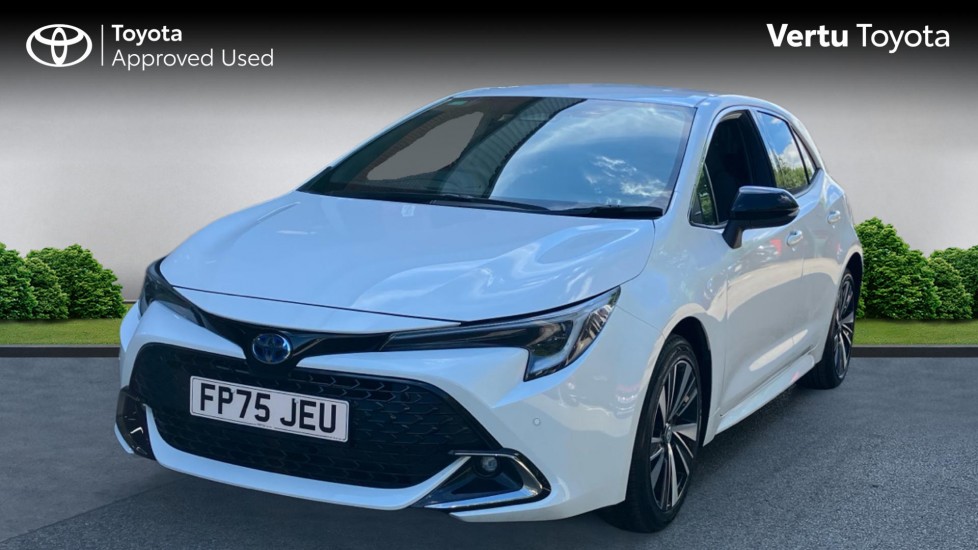 Toyota Corolla 1.8 Hybrid Design 5dr CVT Hybrid Hatchback - Image 3