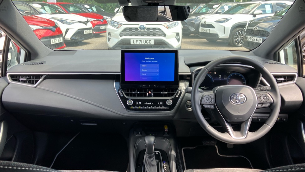 Toyota Corolla 1.8 Hybrid Design 5dr CVT Hybrid Hatchback - Image 6