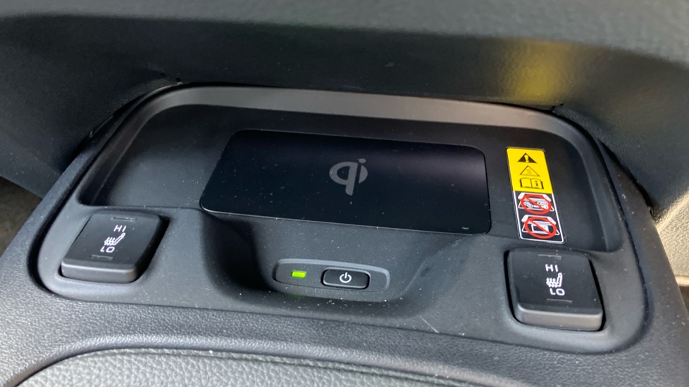 Toyota Corolla 1.8 Hybrid Design 5dr CVT Hybrid Hatchback - Image 40