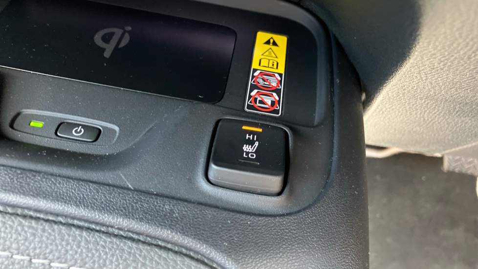 Toyota Corolla 1.8 Hybrid Design 5dr CVT Hybrid Hatchback - Image 45