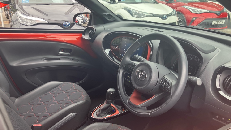 Toyota Aygo X 1.0 VVT-i Exclusive 5dr Petrol Hatchback - Image 60