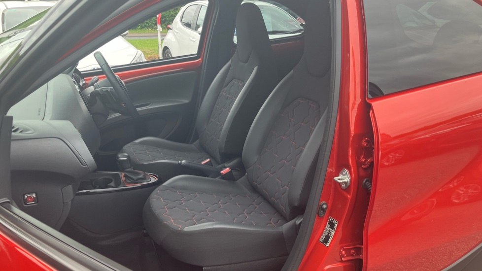 Toyota Aygo X 1.0 VVT-i Exclusive 5dr Petrol Hatchback - Image 61