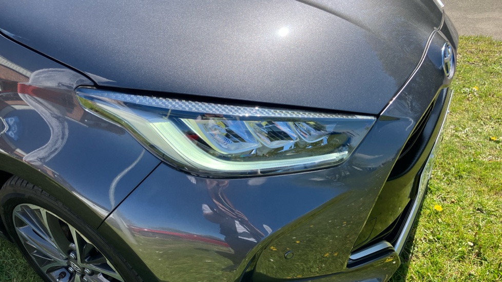 Toyota Yaris 1.5 Hybrid Excel 5dr CVT Hybrid Hatchback - Image 20