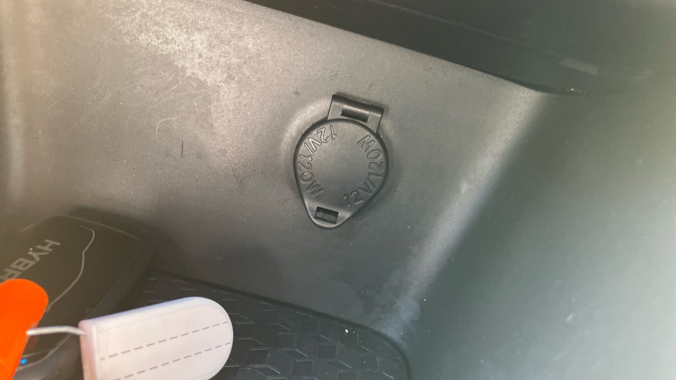 Toyota Yaris 1.5 Hybrid Excel 5dr CVT Hybrid Hatchback - Image 40