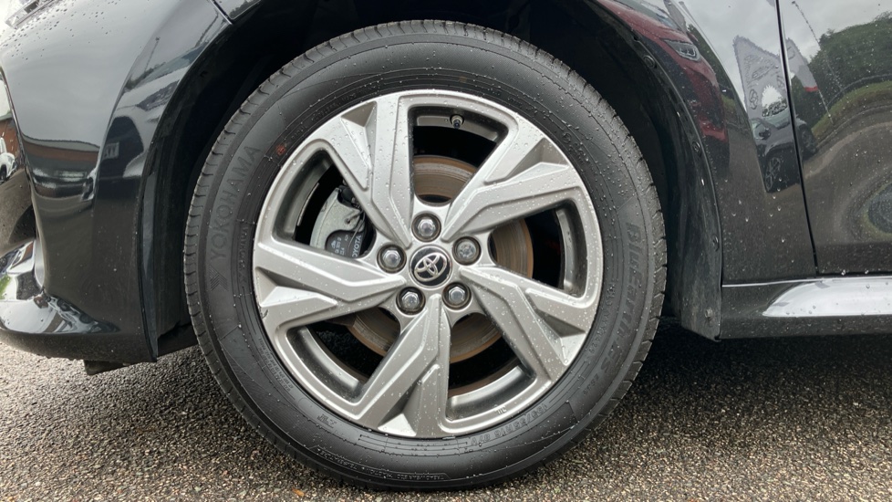 Toyota Yaris 1.5 Hybrid Icon 5dr CVT Hybrid Hatchback - Image 25