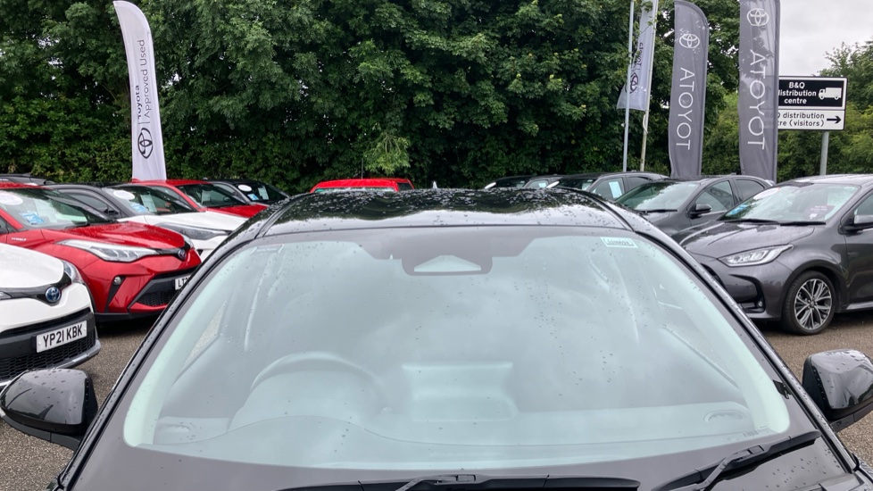 Toyota Yaris 1.5 Hybrid Icon 5dr CVT Hybrid Hatchback - Image 29