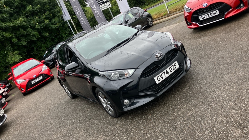 Toyota Yaris 1.5 Hybrid Icon 5dr CVT Hybrid Hatchback - Image 50