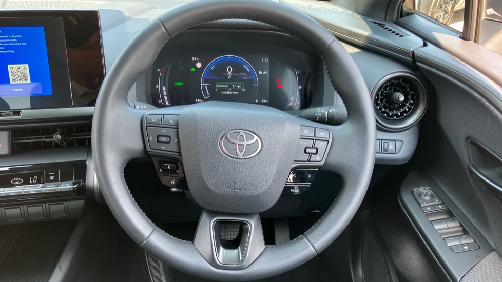 Toyota C-HR 1.8 Hybrid Icon 5dr CVT Hybrid Hatchback - Image 7