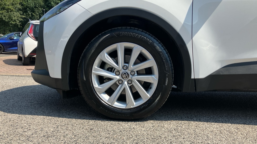 Toyota C-HR 1.8 Hybrid Icon 5dr CVT Hybrid Hatchback - Image 25