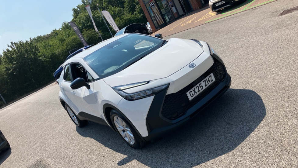 Toyota C-HR 1.8 Hybrid Icon 5dr CVT Hybrid Hatchback - Image 50