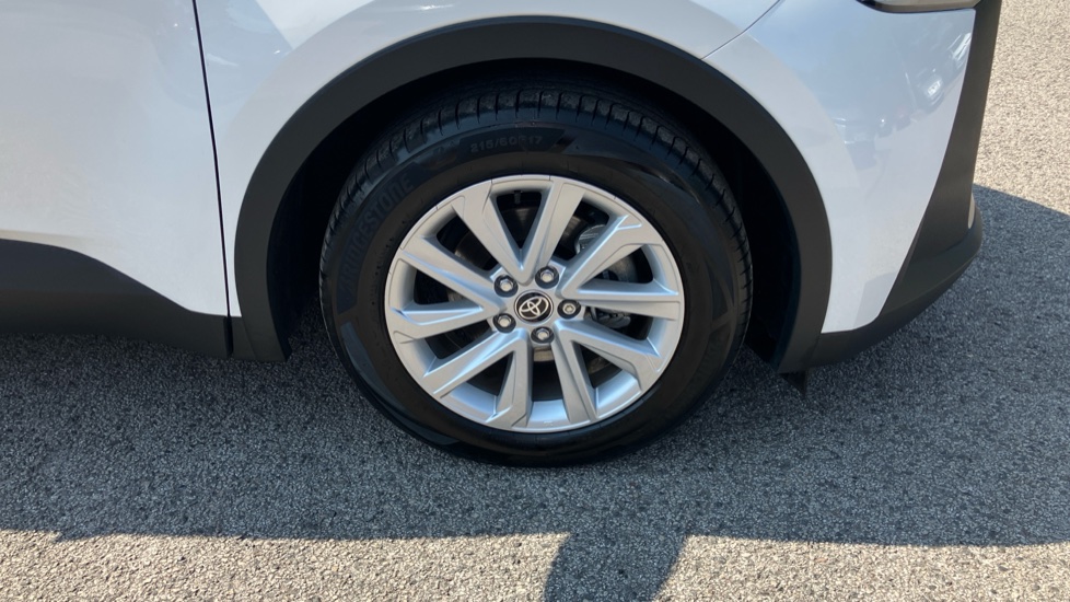 Toyota C-HR 1.8 Hybrid Icon 5dr CVT Hybrid Hatchback - Image 54