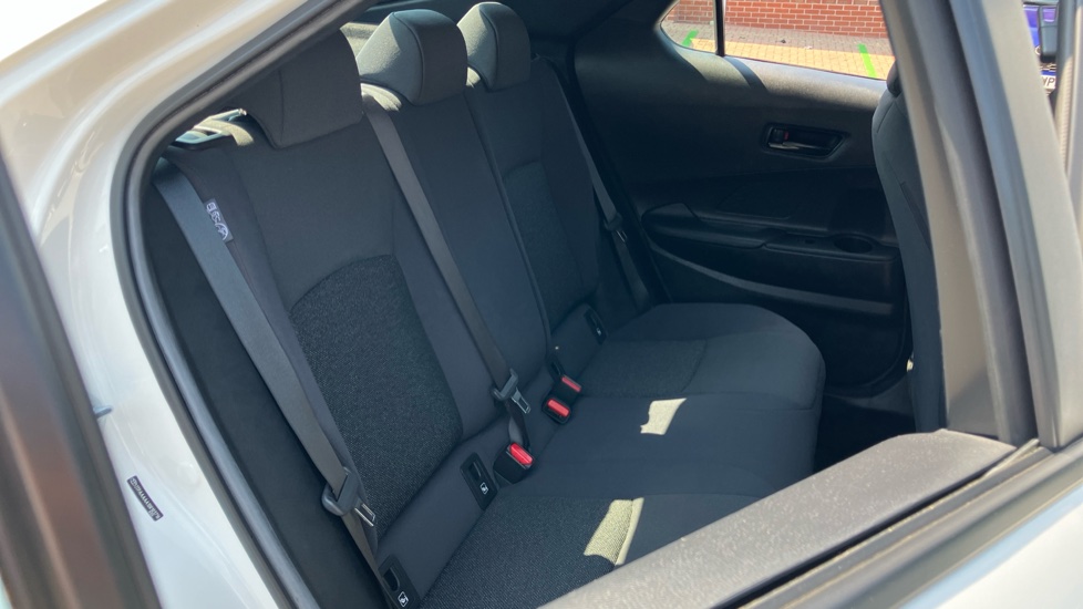 Toyota C-HR 1.8 Hybrid Icon 5dr CVT Hybrid Hatchback - Image 60