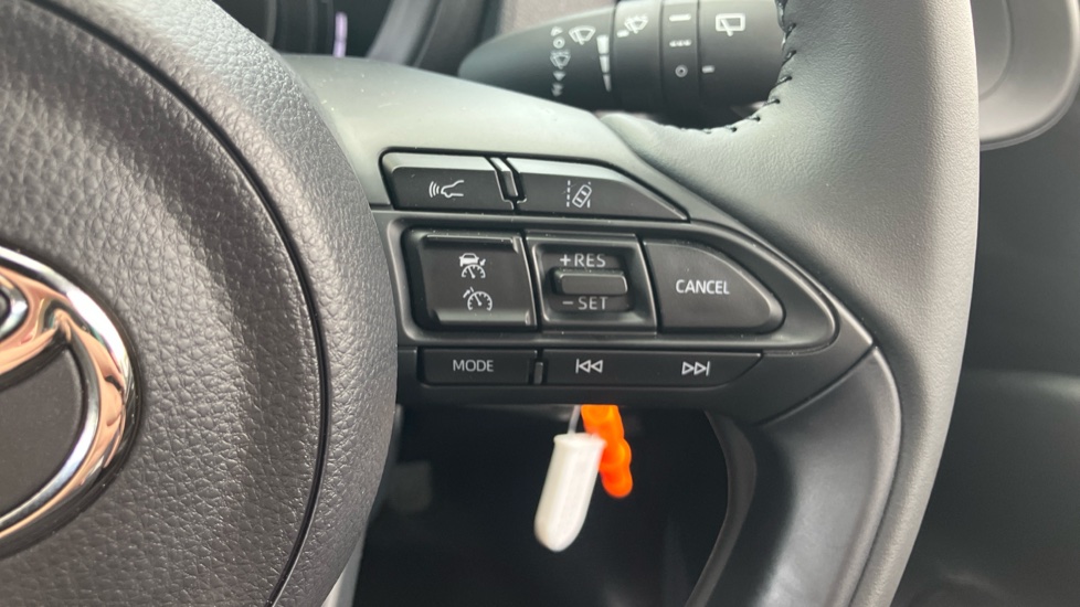 Toyota Aygo X 1.0 VVT-i Pure 5dr Auto Petrol Hatchback - Image 32