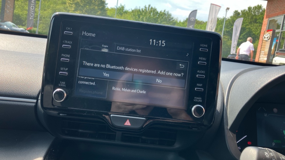 Toyota Yaris Cross 1.5 Hybrid Design 5dr CVT Hybrid Estate - Image 45