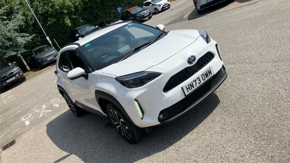 Toyota Yaris Cross 1.5 Hybrid Design 5dr CVT Hybrid Estate - Image 50