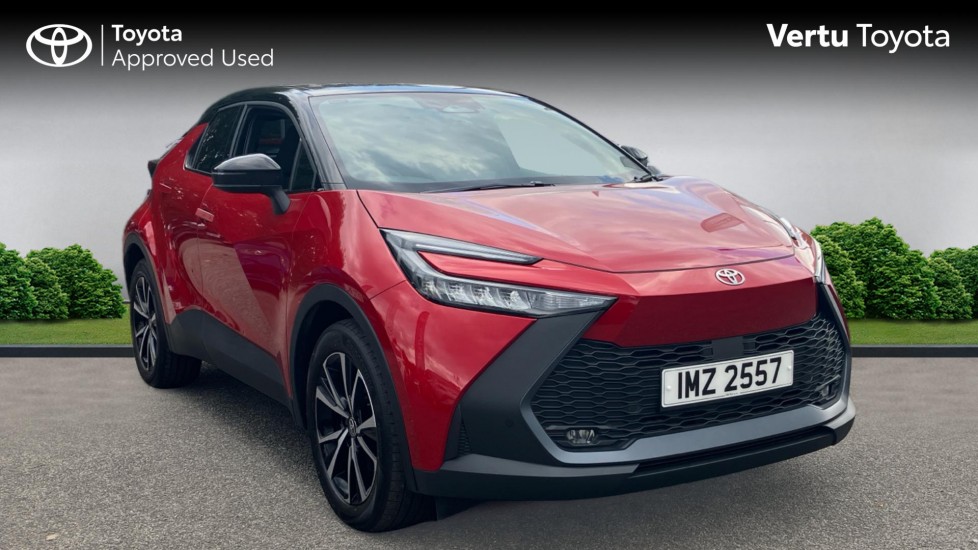Toyota C-HR 2.0 PHEV Design 5dr CVT Hatchback - Image 1