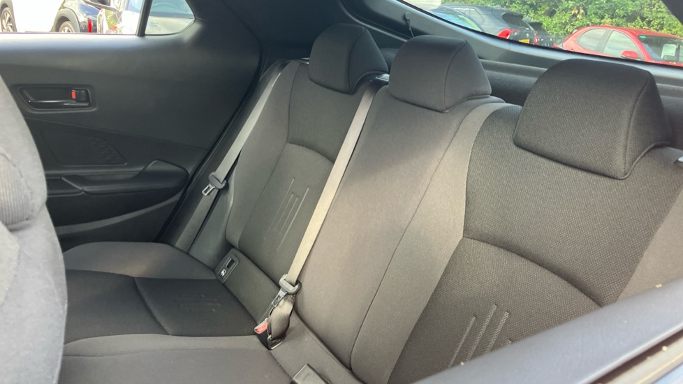 Toyota C-HR 2.0 PHEV Design 5dr CVT Hatchback - Image 46
