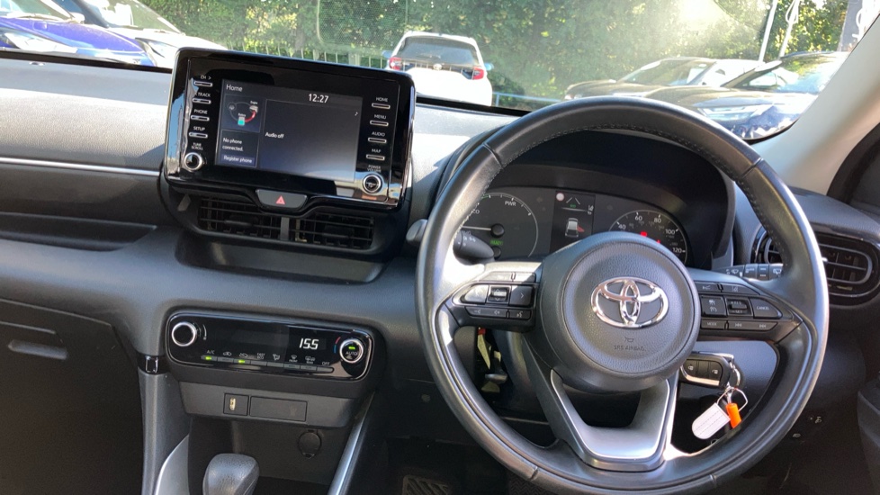 Toyota Yaris 1.5 Hybrid Icon 5dr CVT Hybrid Hatchback - Image 6