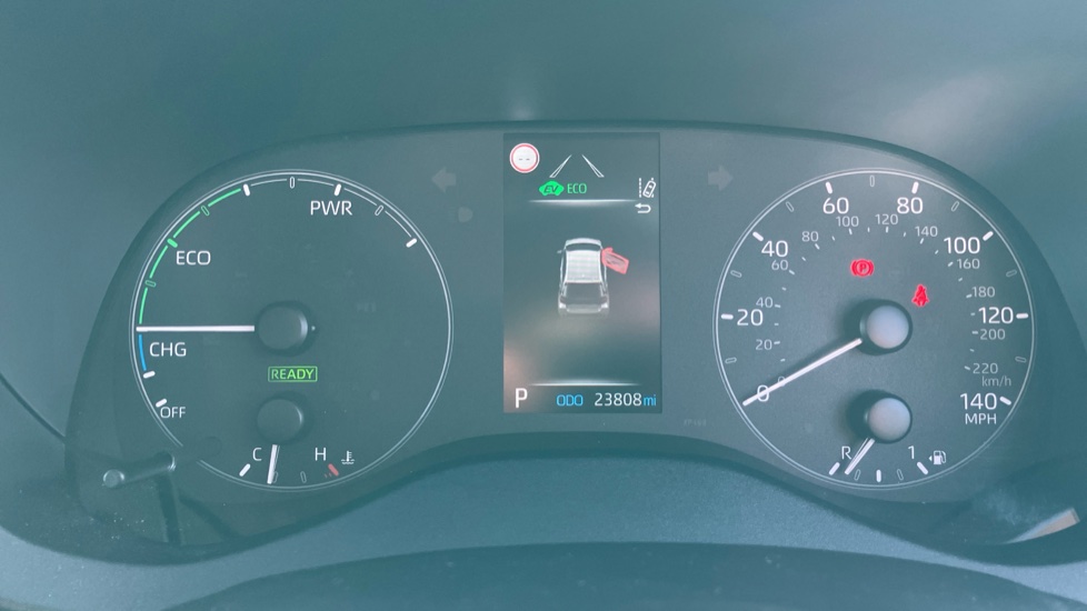 Toyota Yaris 1.5 Hybrid Icon 5dr CVT Hybrid Hatchback - Image 11