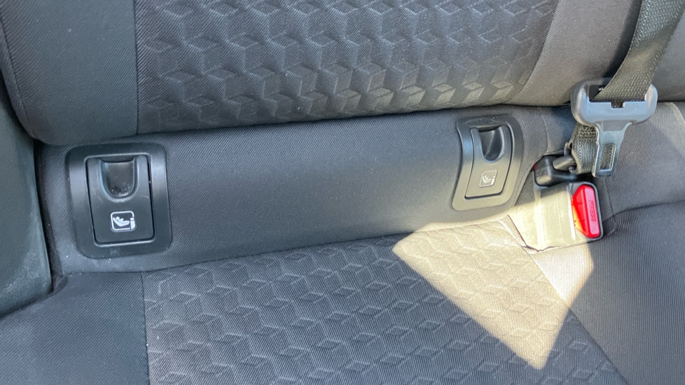 Toyota Yaris 1.5 Hybrid Icon 5dr CVT Hybrid Hatchback - Image 14