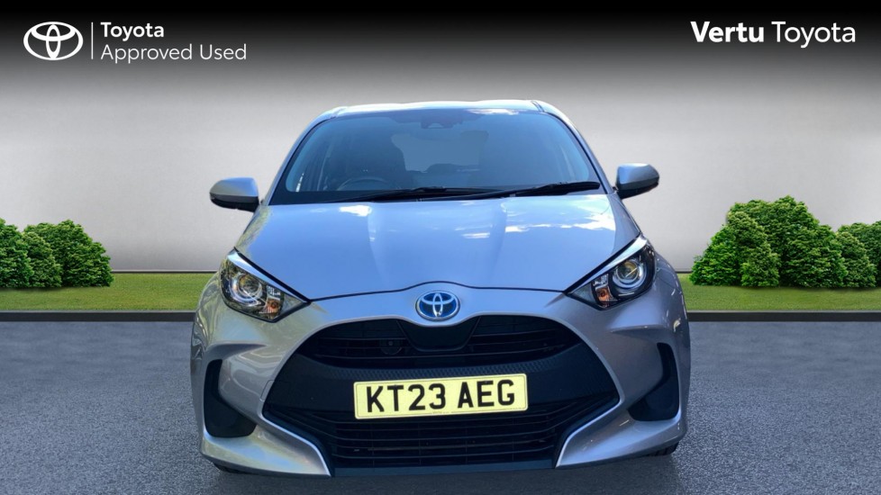 Toyota Yaris 1.5 Hybrid Icon 5dr CVT Hybrid Hatchback - Image 22