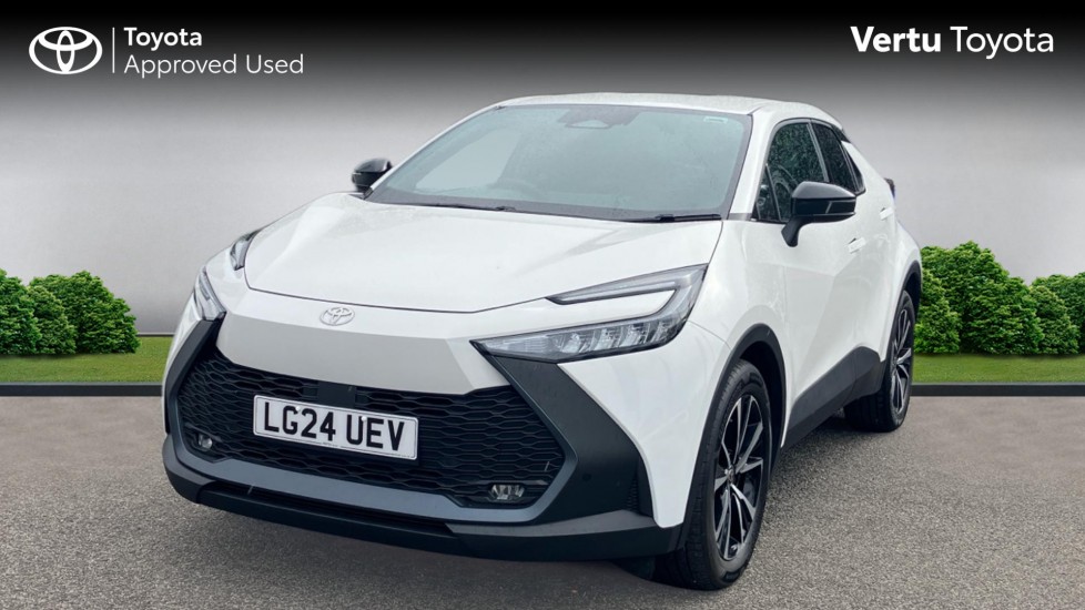 Toyota C-HR 1.8 Hybrid Design 5dr CVT Hybrid Hatchback - Image 3