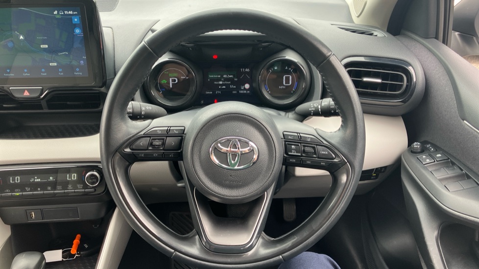 Toyota Yaris 1.5 Hybrid Excel 5dr CVT Hybrid Hatchback - Image 10