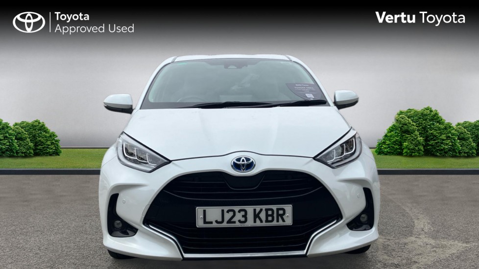 Toyota Yaris 1.5 Hybrid Excel 5dr CVT Hybrid Hatchback - Image 22