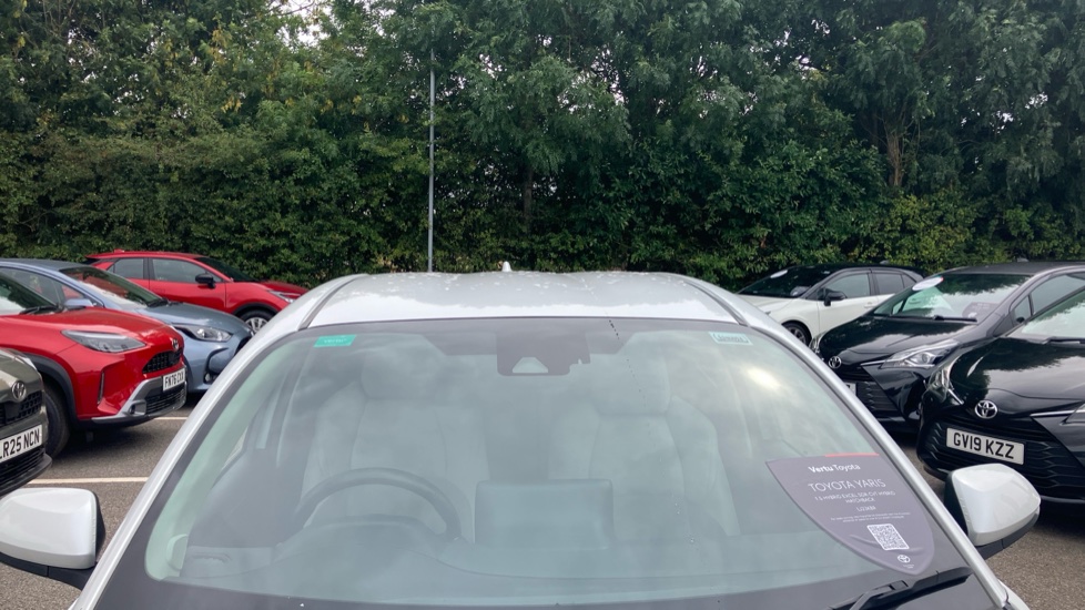 Toyota Yaris 1.5 Hybrid Excel 5dr CVT Hybrid Hatchback - Image 29