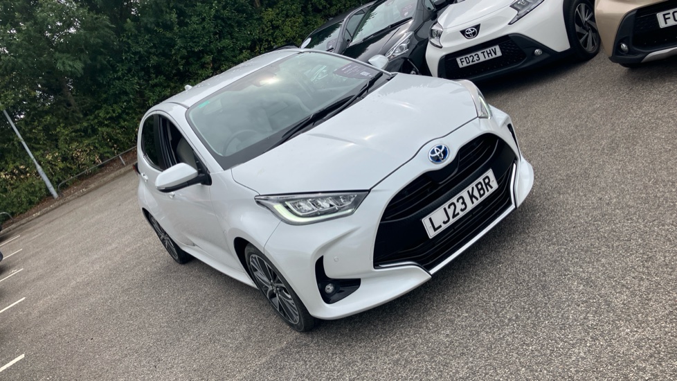Toyota Yaris 1.5 Hybrid Excel 5dr CVT Hybrid Hatchback - Image 51