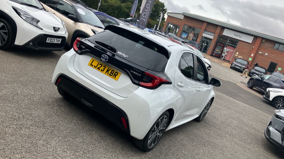 Toyota Yaris 1.5 Hybrid Excel 5dr CVT Hybrid Hatchback - Image 54