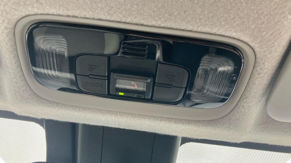 Toyota Yaris 1.5 Hybrid Excel 5dr CVT Hybrid Hatchback - Image 69