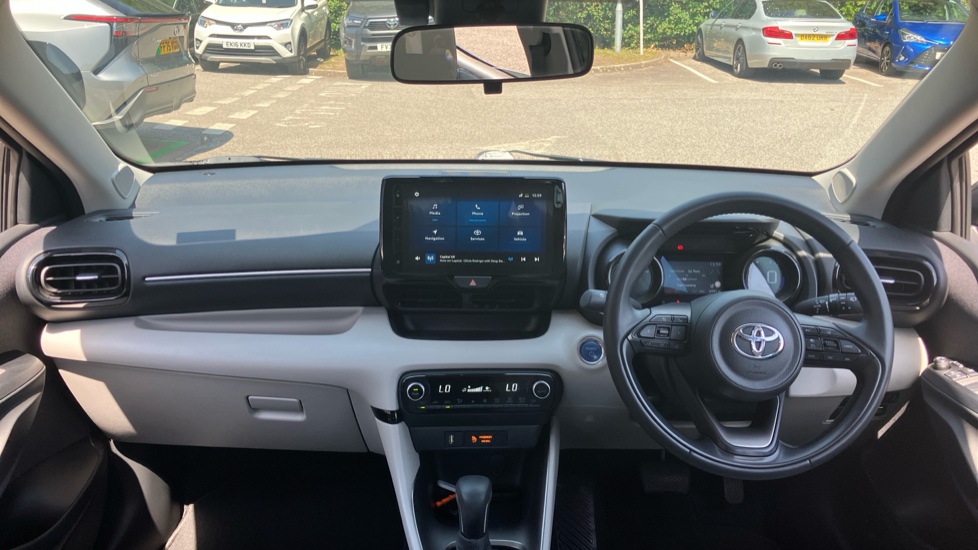 Toyota Yaris 1.5 Hybrid Excel 5dr CVT Hybrid Hatchback - Image 6