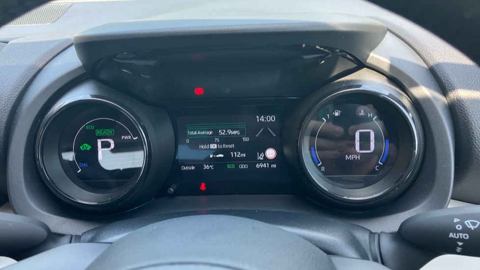 Toyota Yaris 1.5 Hybrid Excel 5dr CVT Hybrid Hatchback - Image 11