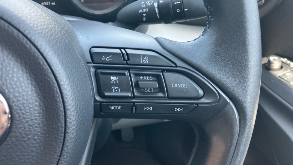 Toyota Yaris 1.5 Hybrid Excel 5dr CVT Hybrid Hatchback - Image 32
